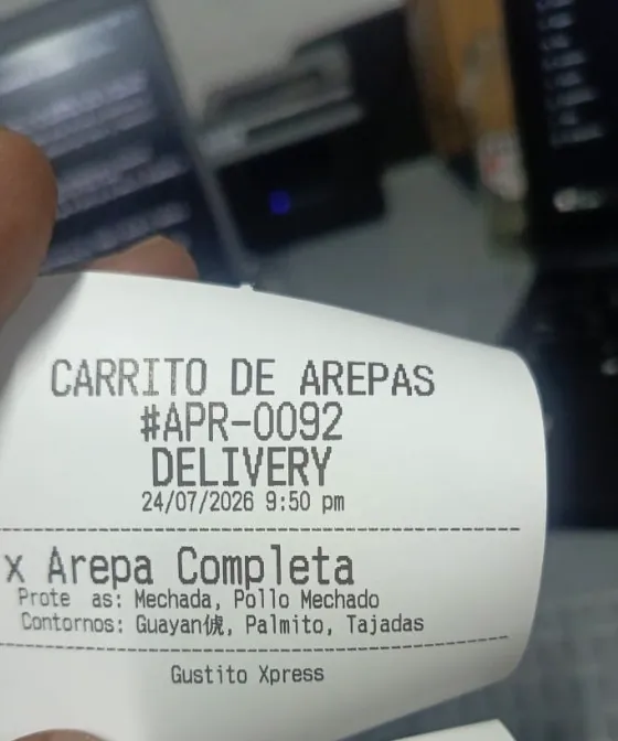 Comanda real impresa en la cocina